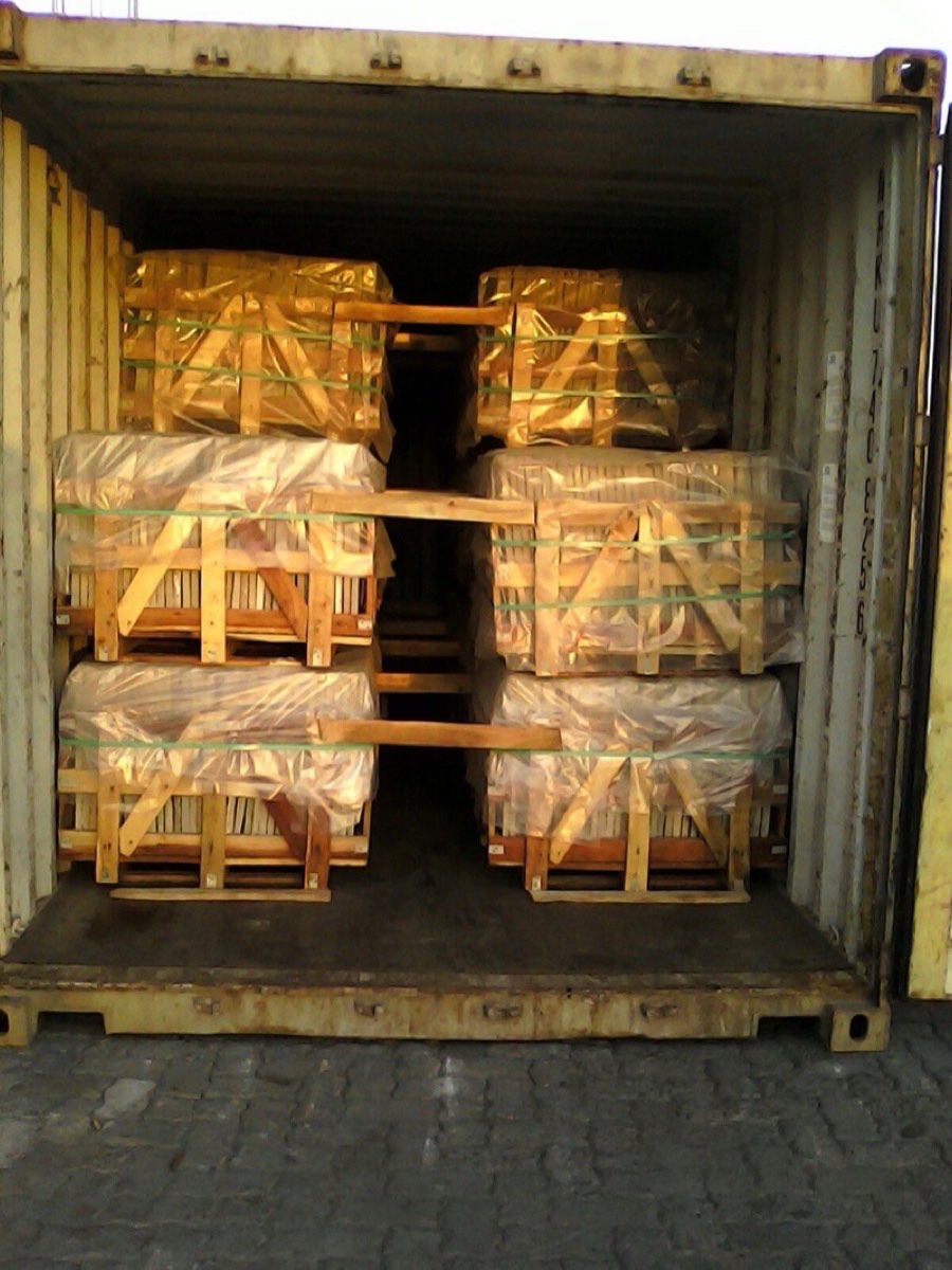 Real Container Stuffing with Stone Crates